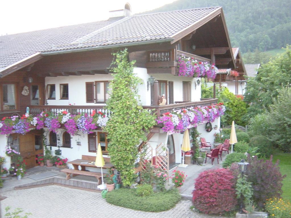 Ferienhotel Hahn Garni Ruhpolding Exterior foto